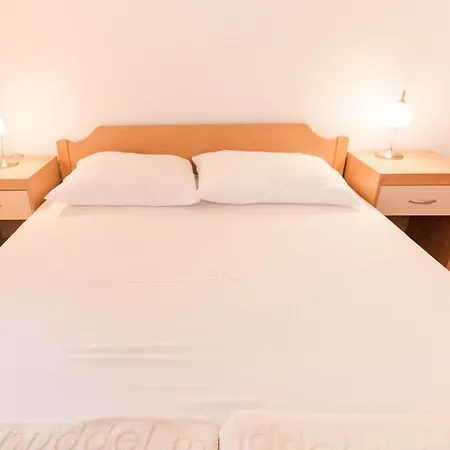 Appartement Natasa *