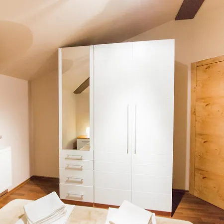 Natasa Apartmán Murage