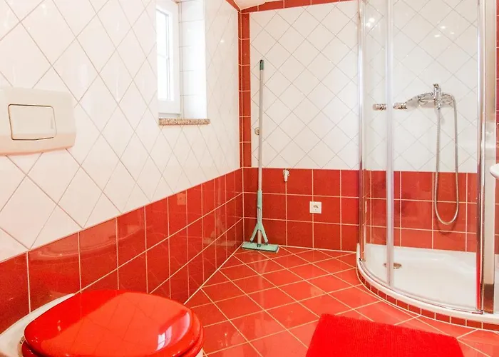 Natasa Appartement Murage